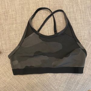 Aerie Play Texture Camo Sports Bra - Size Medium